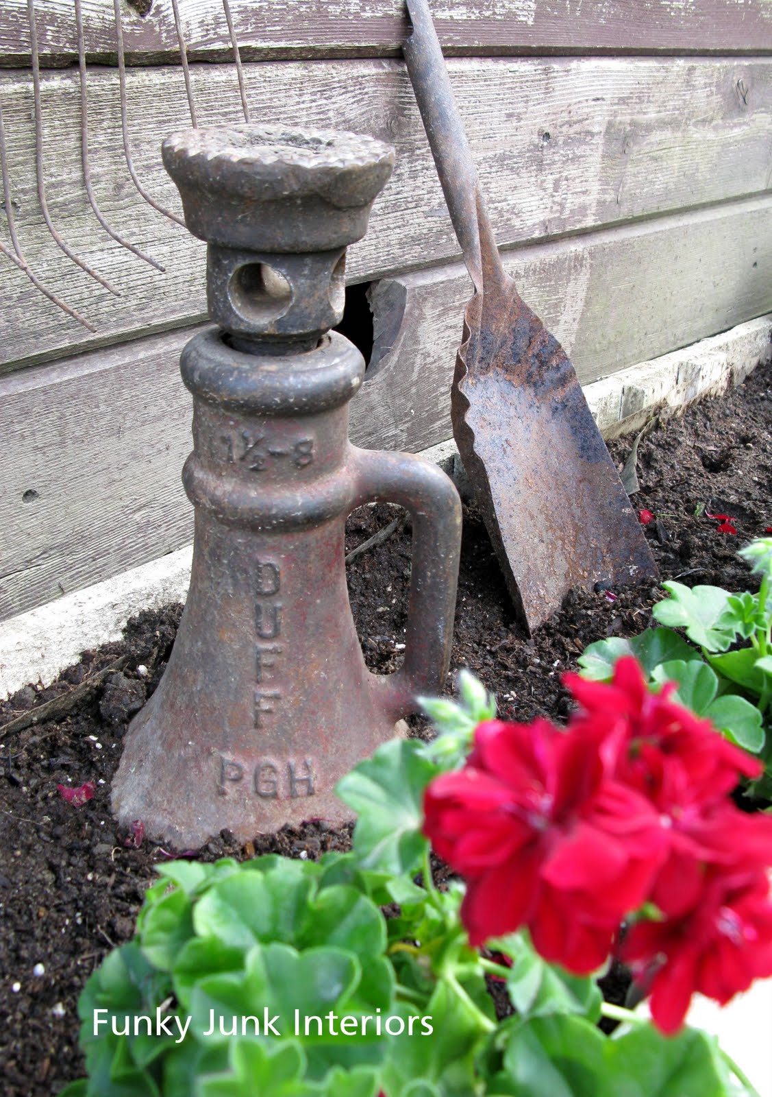 Most Brilliant Garden Junk Repurposed Ideas