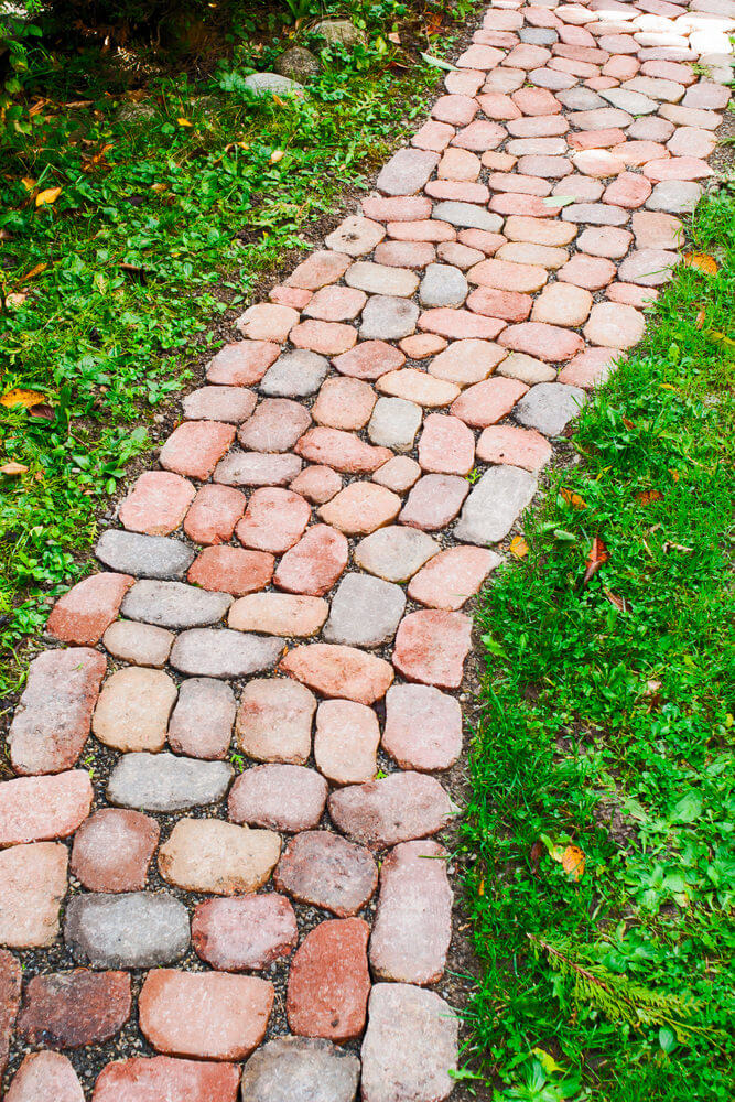 A Wellorganized Garden Stone Garden Paths