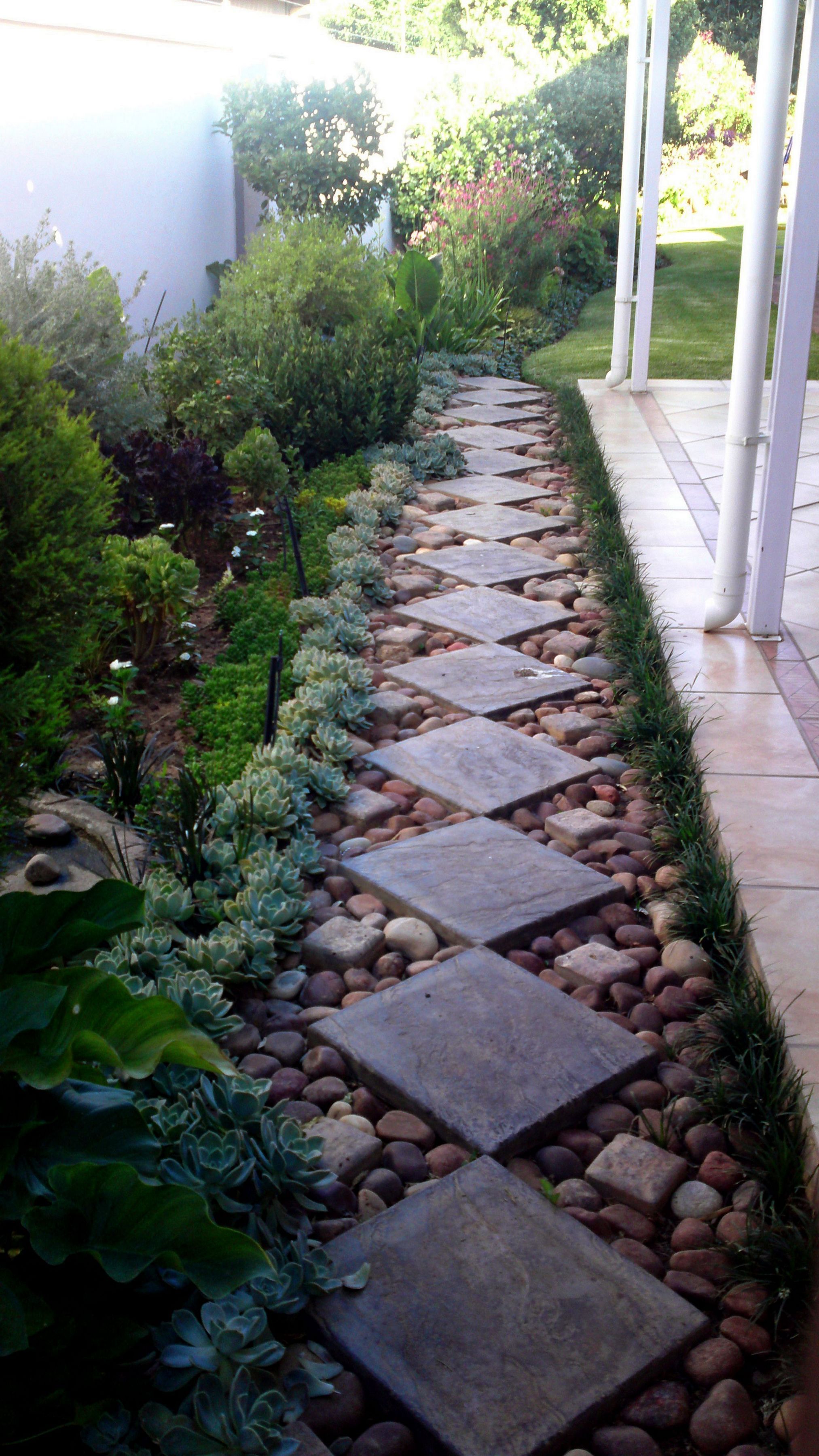 Unique And Creative Diy Garden Path Ideas River Rock Garden