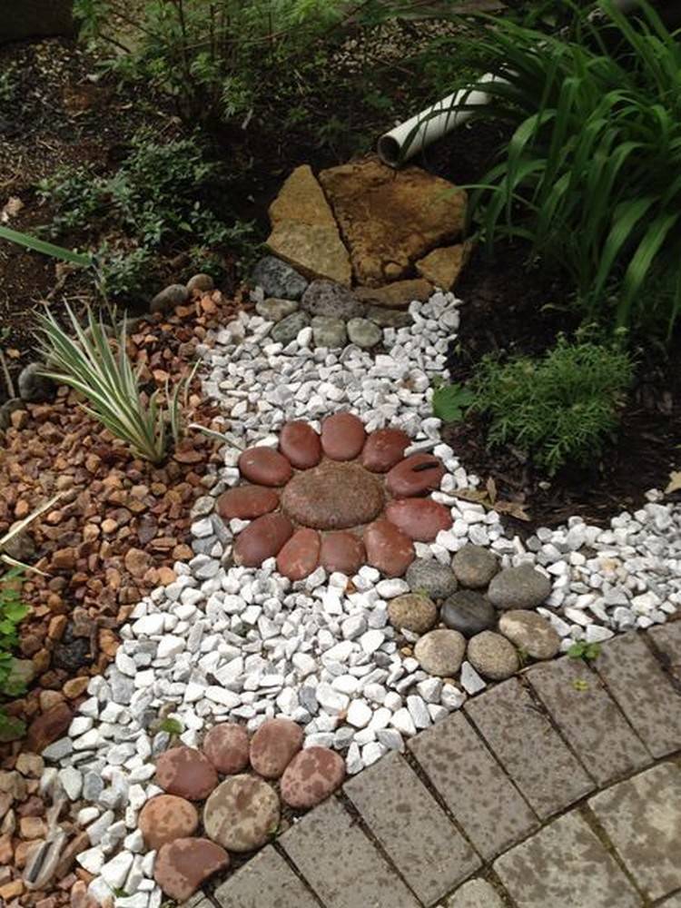 Unique And Creative Diy Garden Path Ideas River Rock Garden