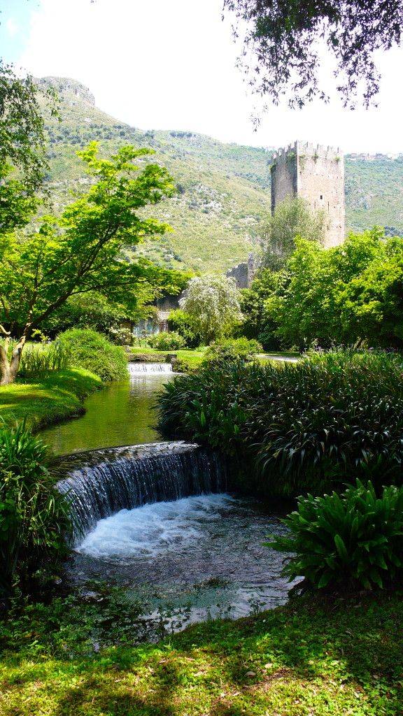 Monty Don Best Garden World Ninfa