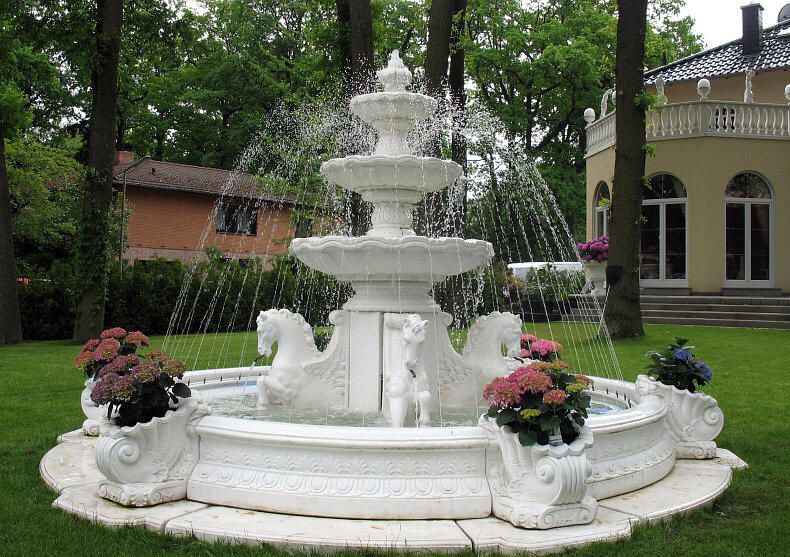 Real Estate Fountains Outdoor
