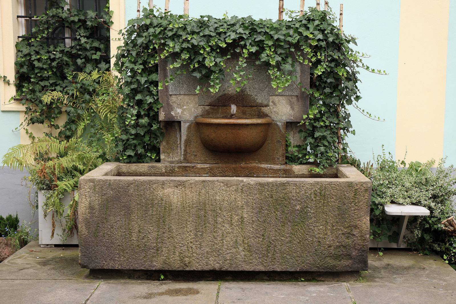 Outdoor Decor