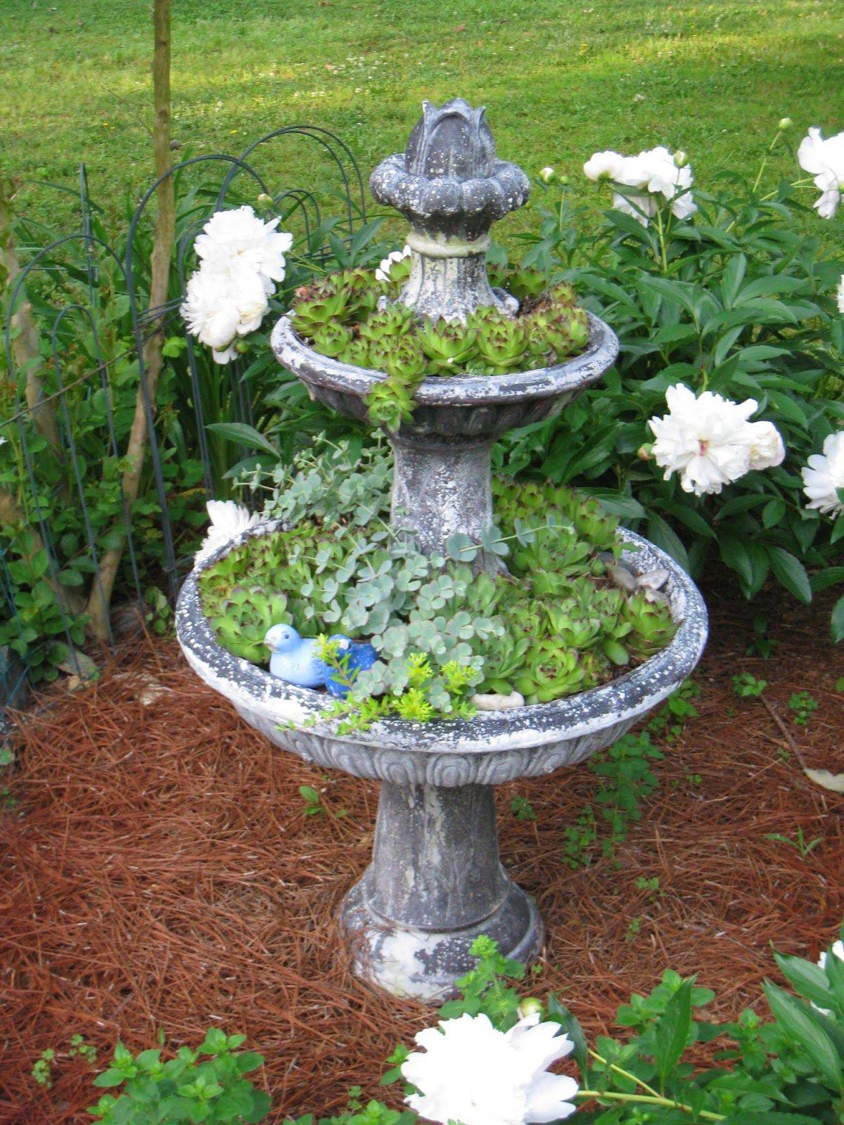 Upcycled Garden Fountain Ideas