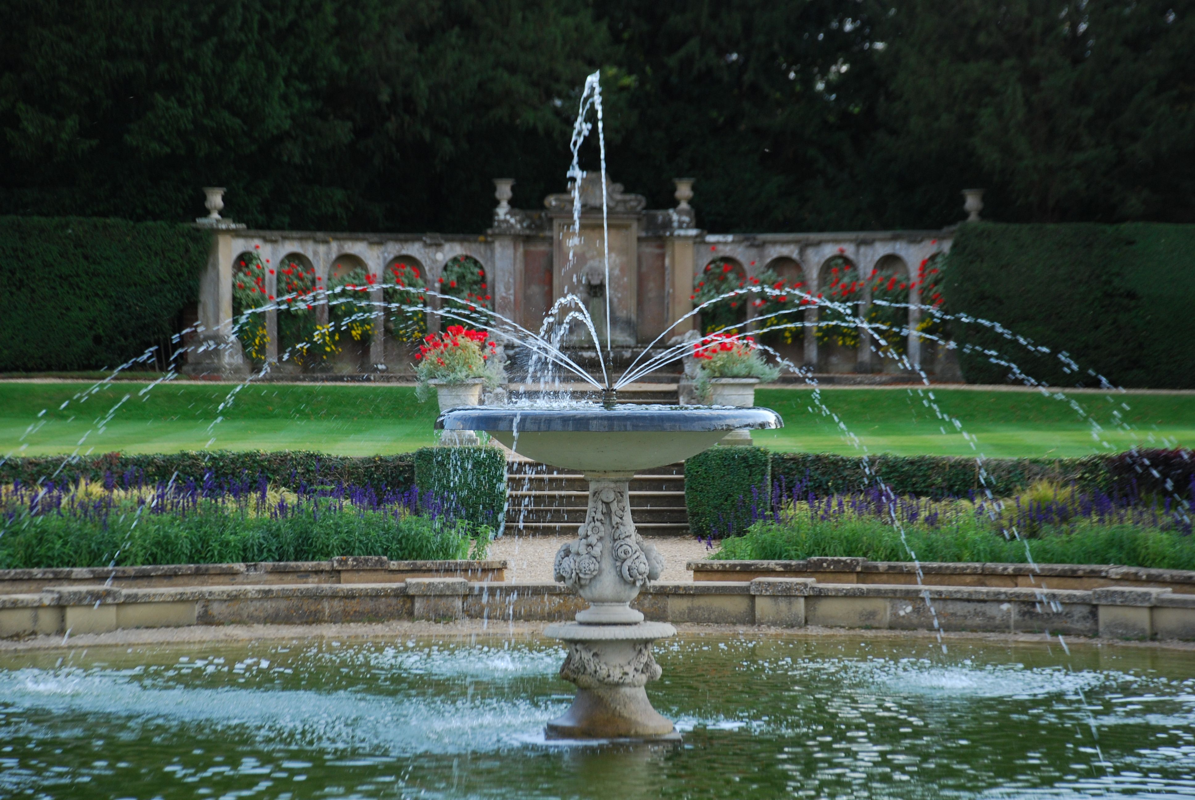 Real Estate Fountains Outdoor