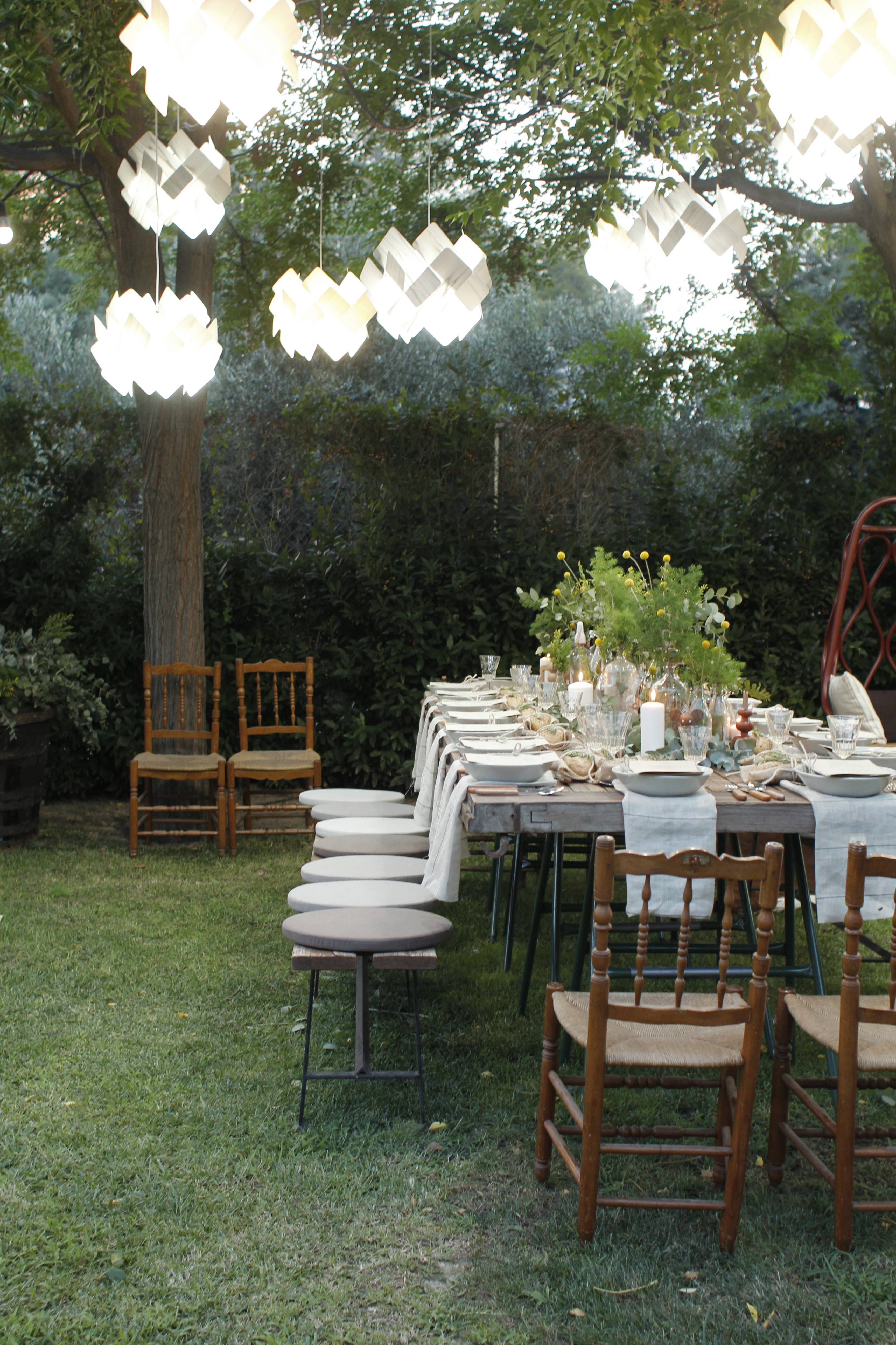 Karas Party Ideas Floral Garden Dinner Party