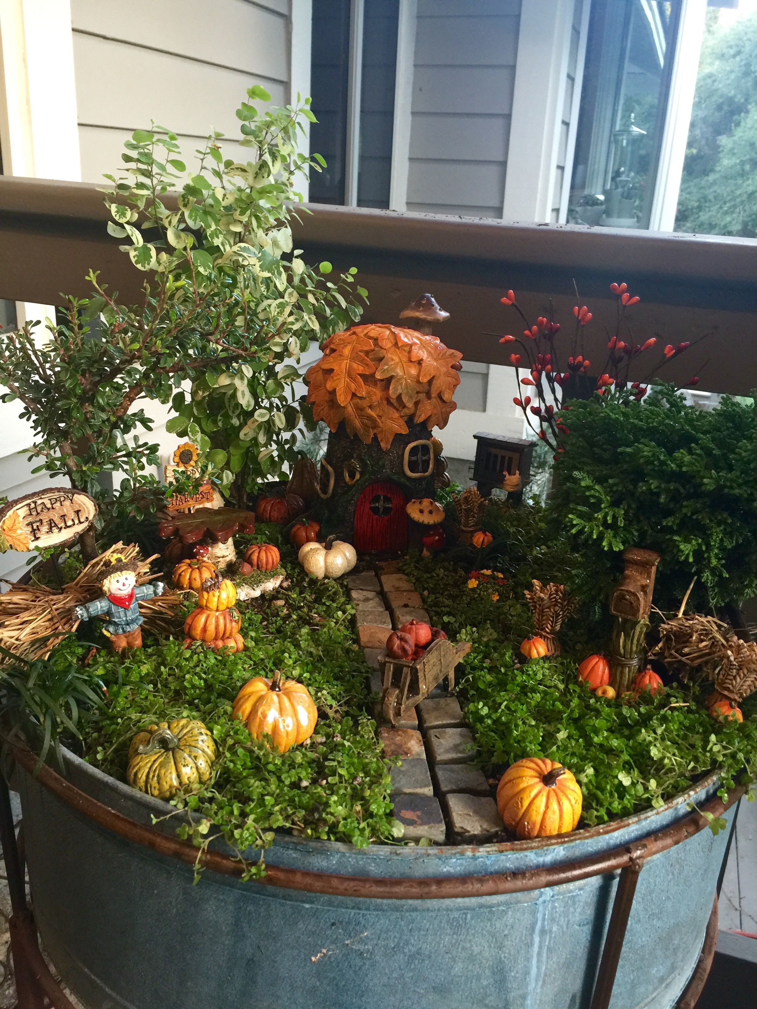Awesome Fall Fairy Garden Inspiration Ideas
