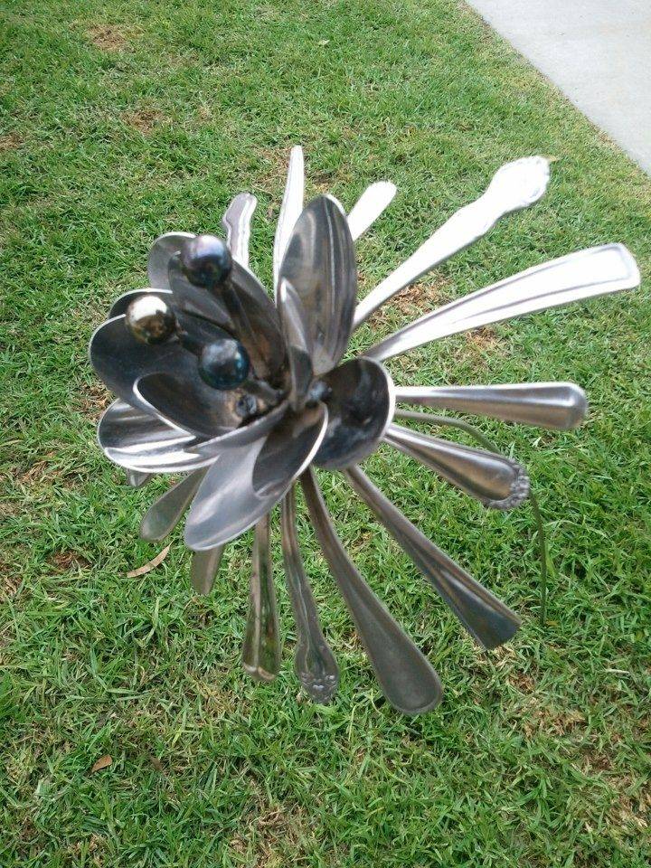 24 Silverware Garden Art Ideas You Must Look SharonSable