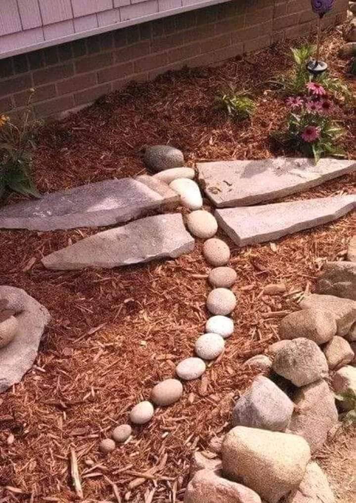 A Garden Art Dragonfly