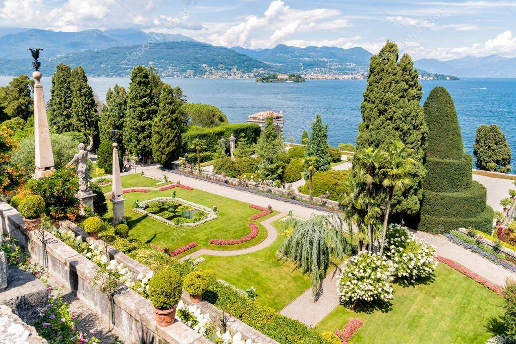 Baroque Gardens