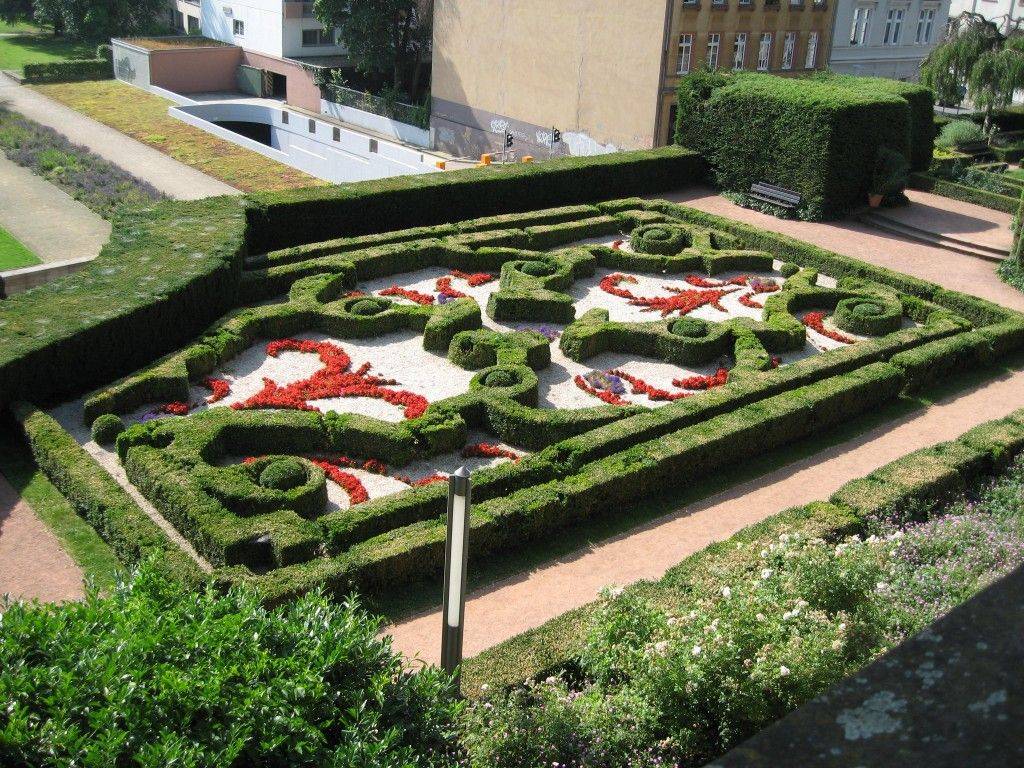Beautiful French Gardens