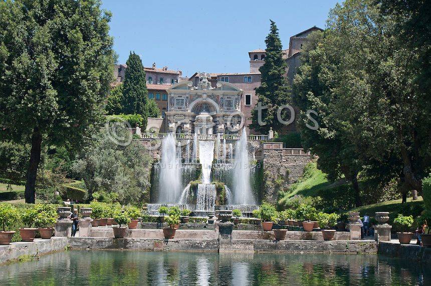 The Italian Renaissance Garden