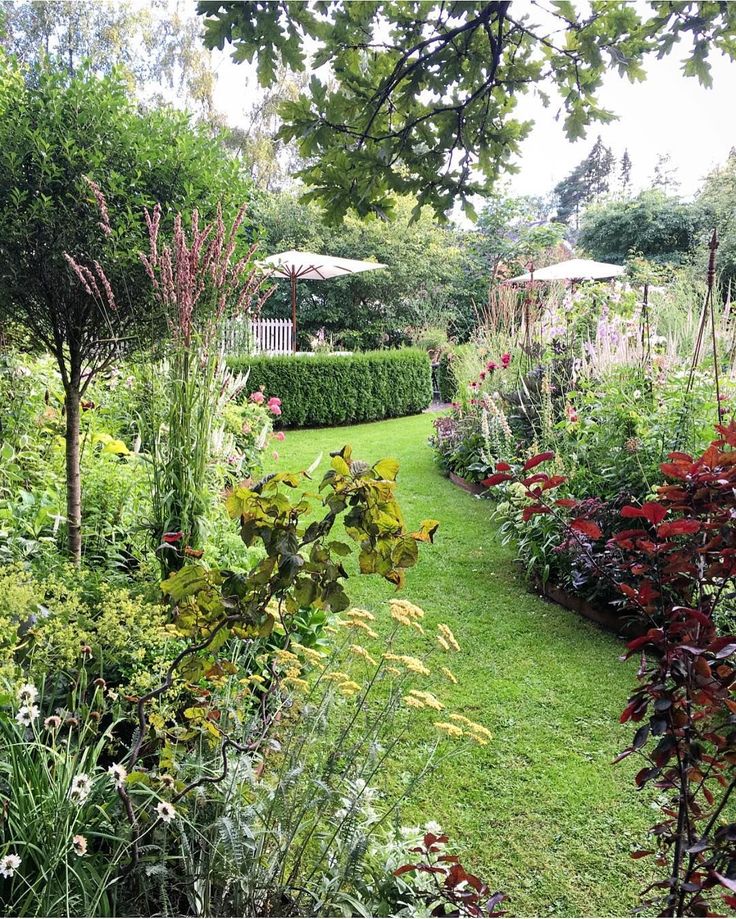 Gardentopviewofbeautifultextileshadestructurethatbeautifyyour