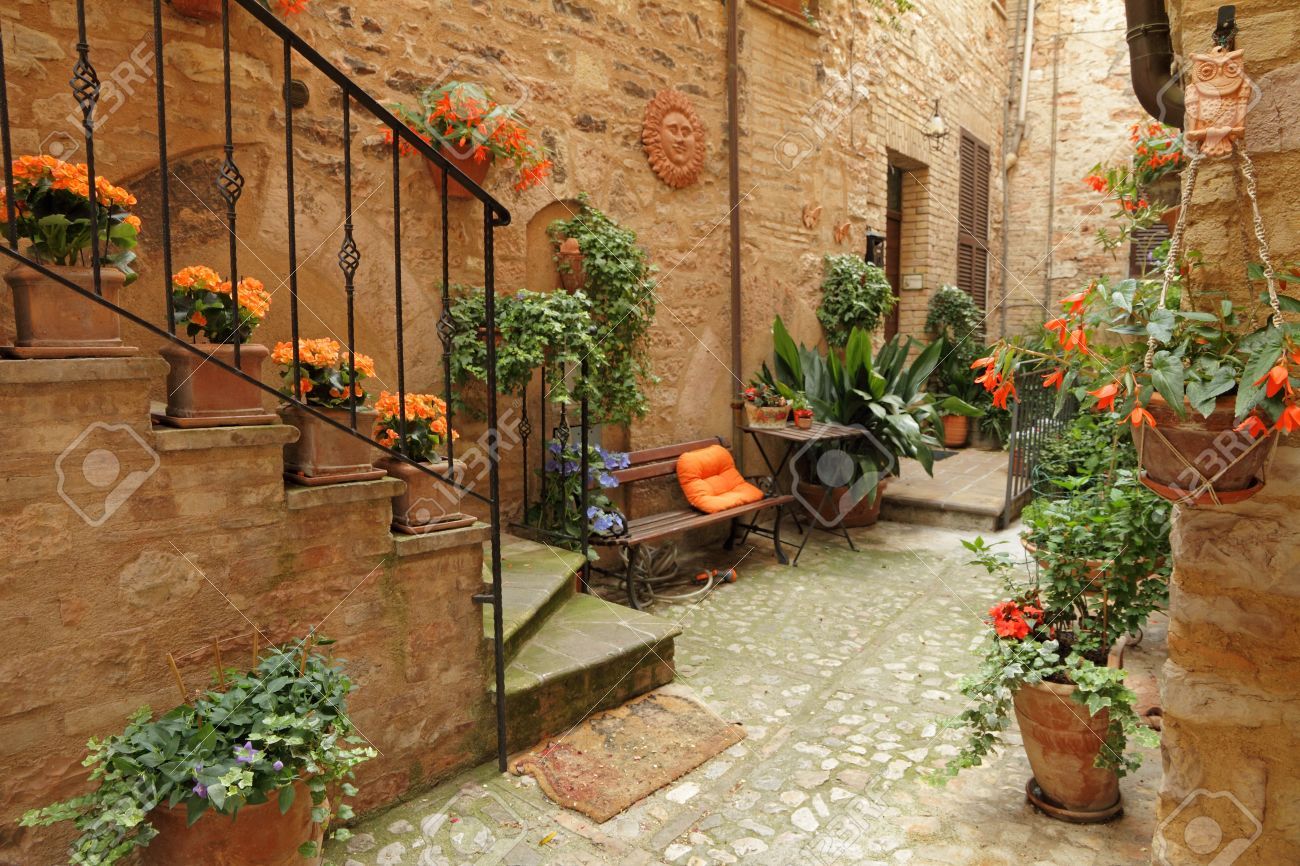 A Romantic Italian Garden Flair Medium