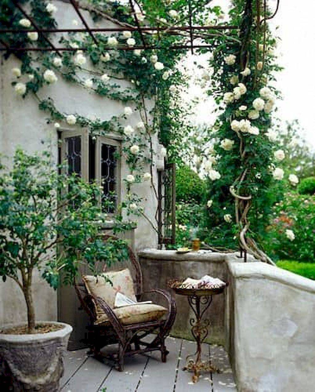 Awesome Courtyard Designs