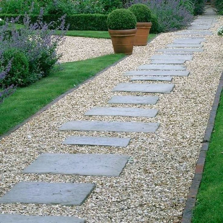 Simple And Eye Catching Cheap Walkway Ideas