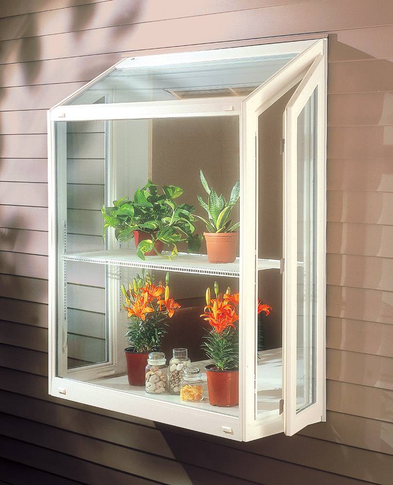 Attractive Kitchen Window Garden Ideas