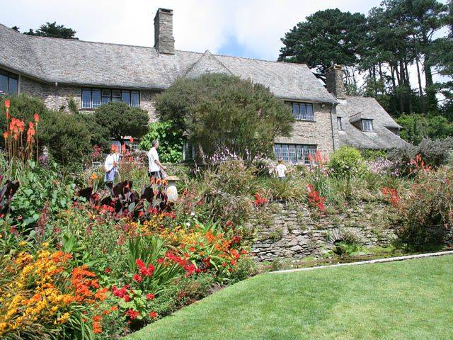 The Arts And Crafts Movement