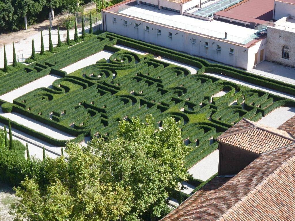 Flowers Gardens Pictures