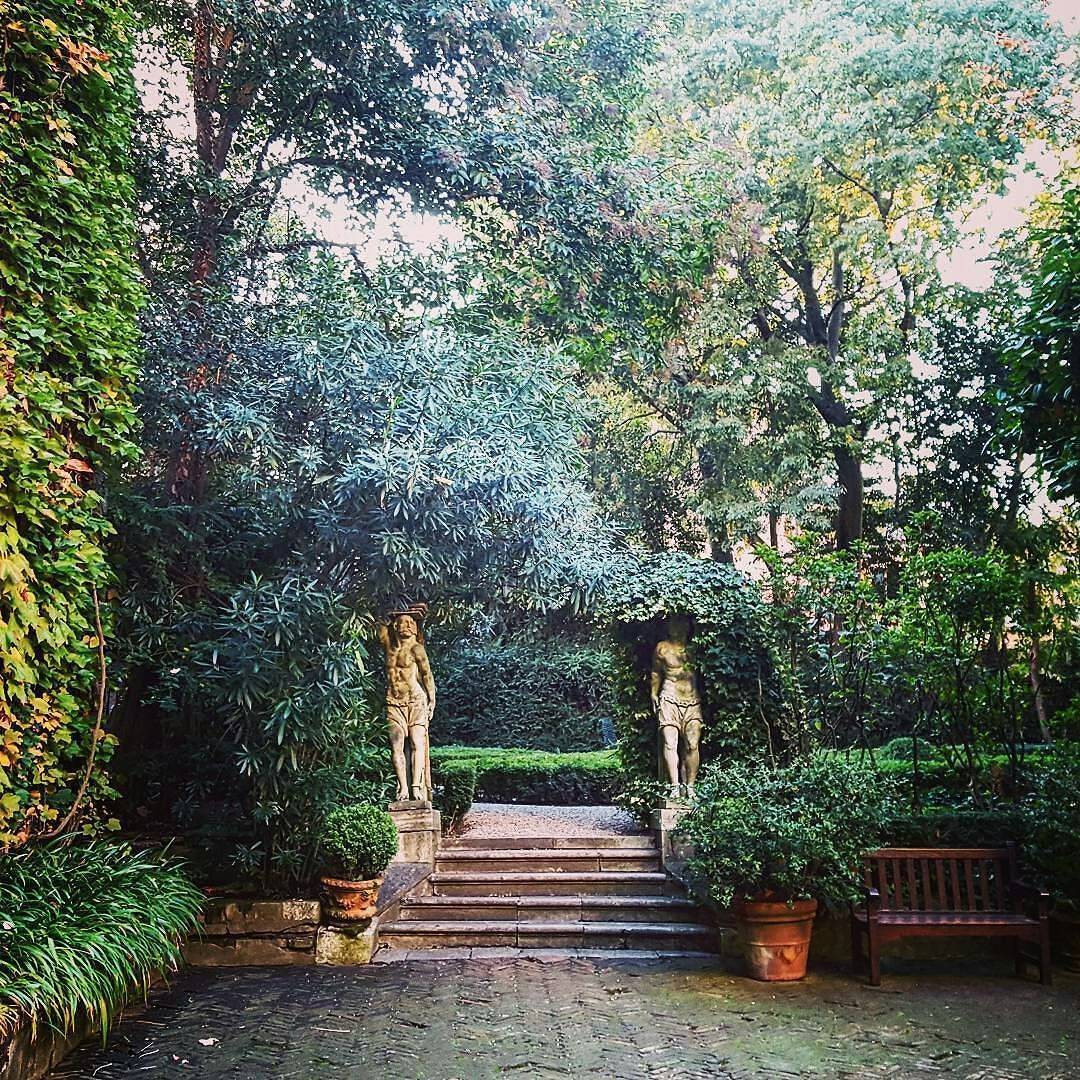 Private Venice Secret Gardens Walking Tours