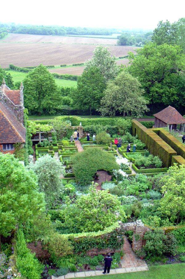 Sissinghurst Castle Gardens