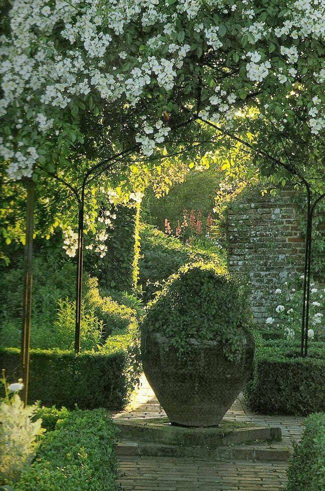 Sissinghurst Castle Garden