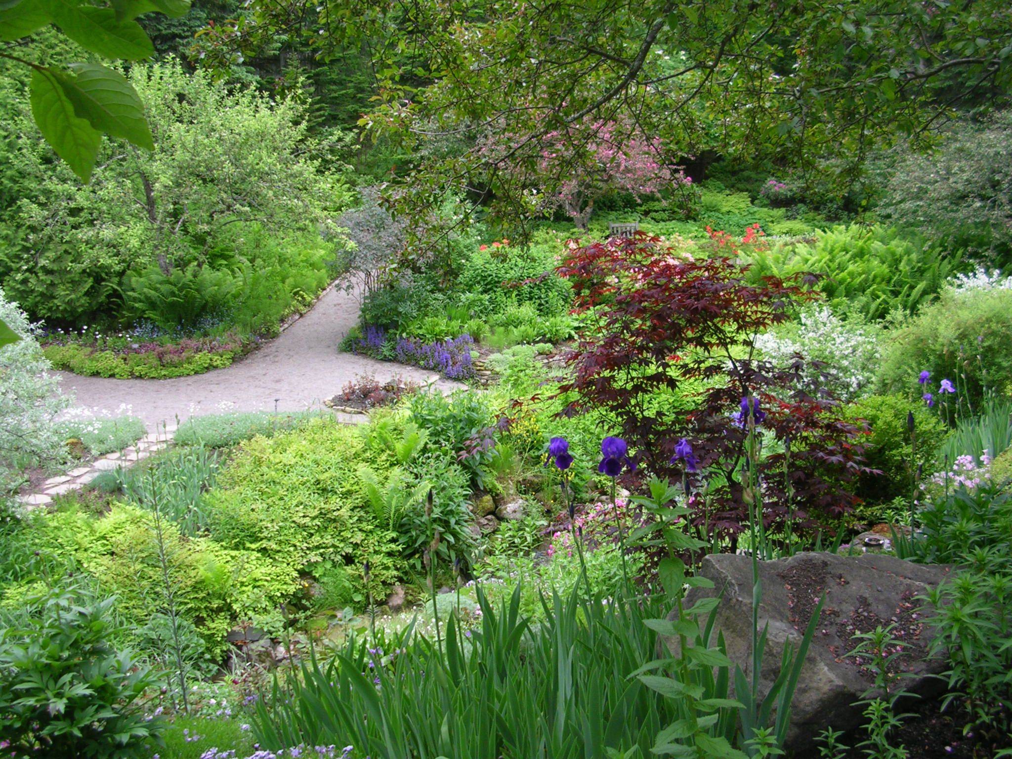 Hende Botanical Gardens