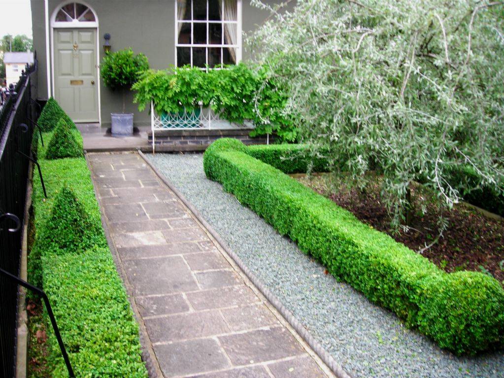 Village Front Garden