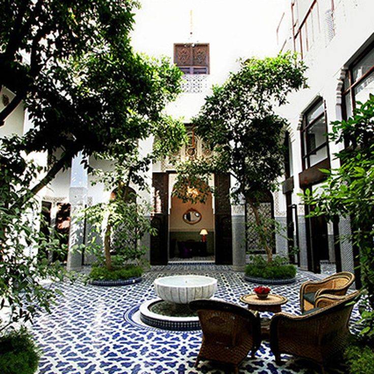 Spanish Style Garden Courtyard