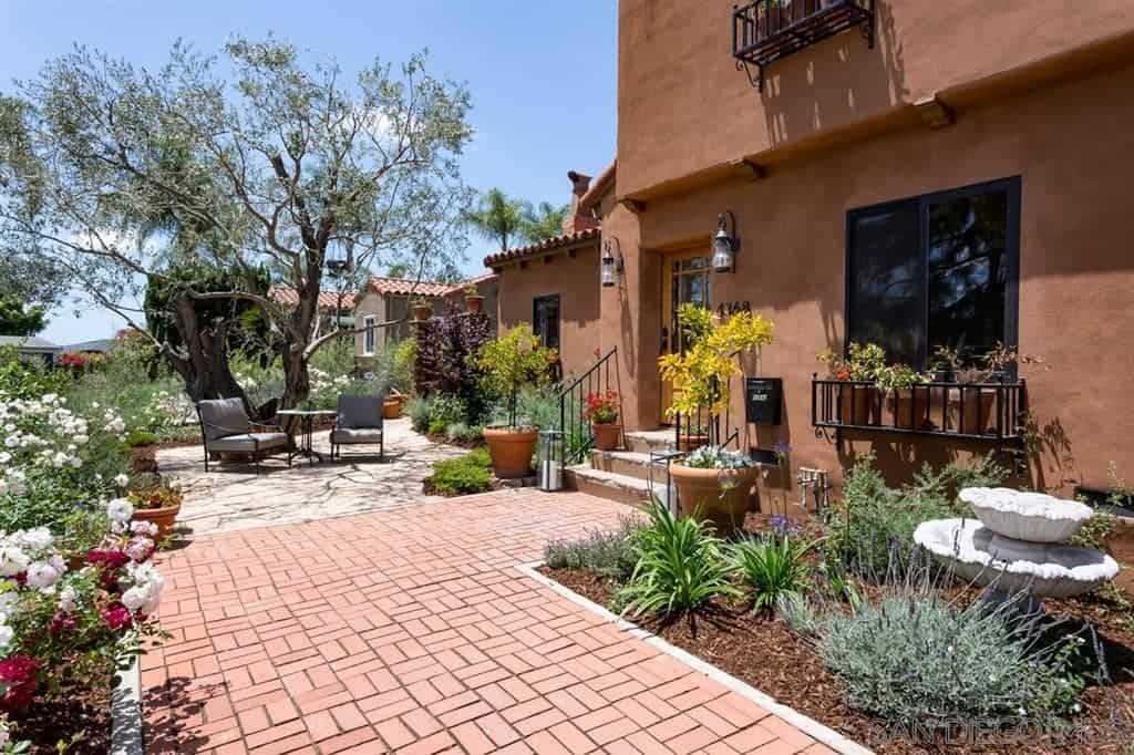 Low Maintenance Front Yard Landscaping Ideas
