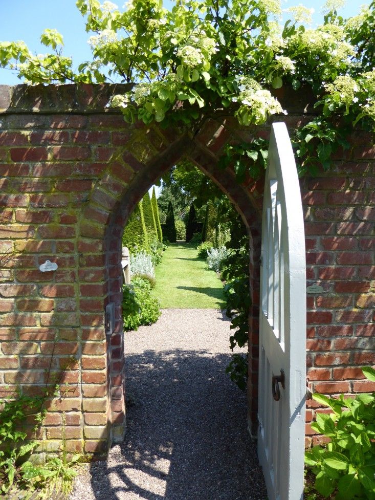 Everett Garden Designschevy Chase Village Historic Garden Everett