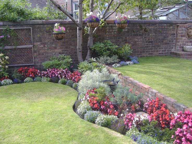 Houzz Brick Walled Garden