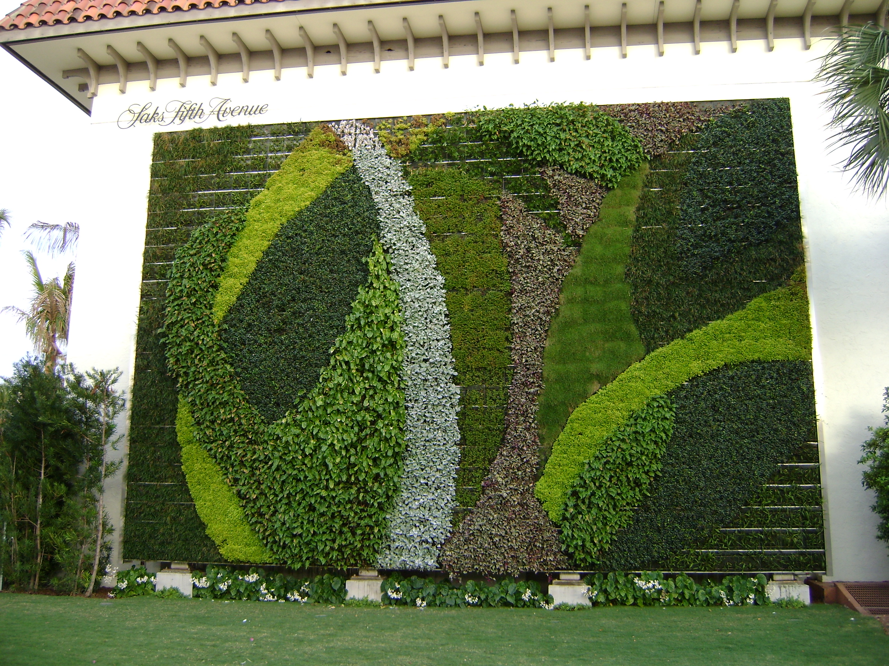 Garden Walls Bbc Gardeners World Magazine