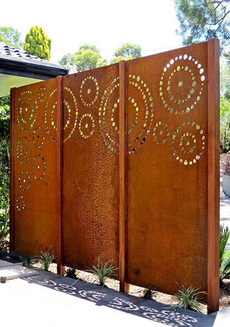 Marvelous Backyard Privacy Fence Decor Ideas