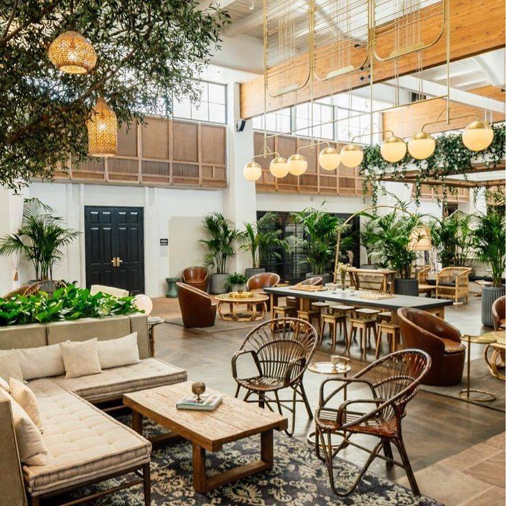 A Pretty Garden Theme Restaurant