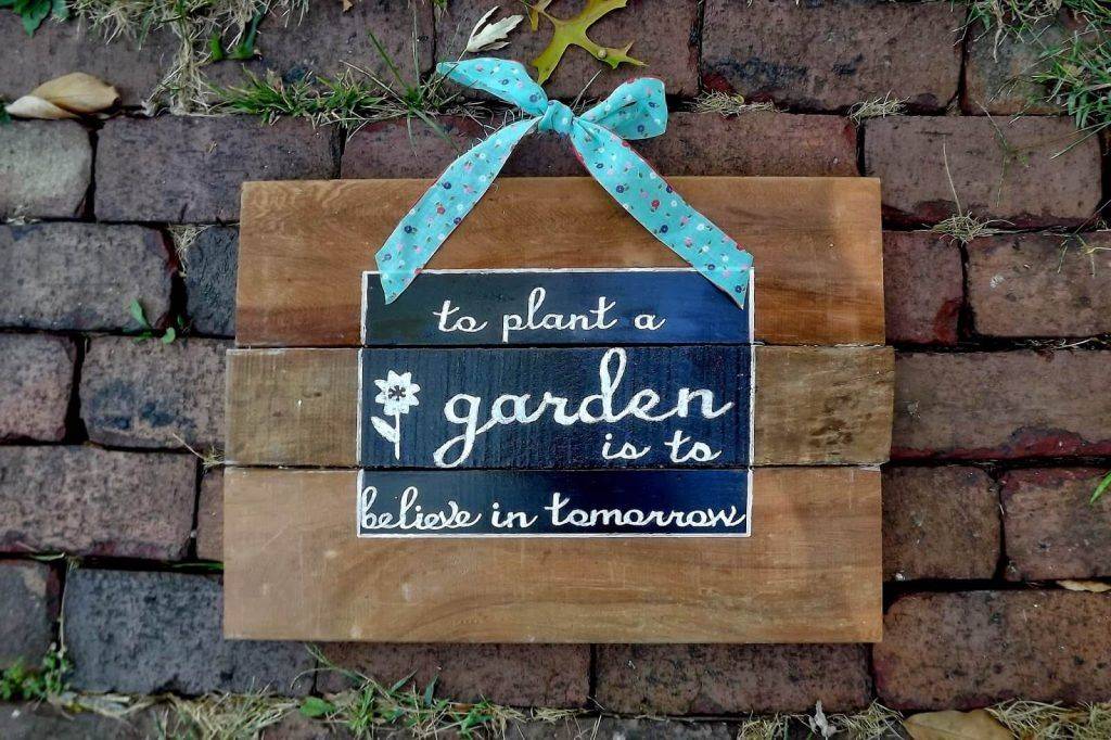 Cute Garden Sign Ideas