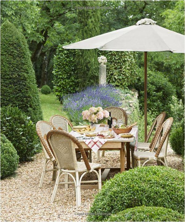Stunning Front Yard Cottage Garden Inspiration Ideas