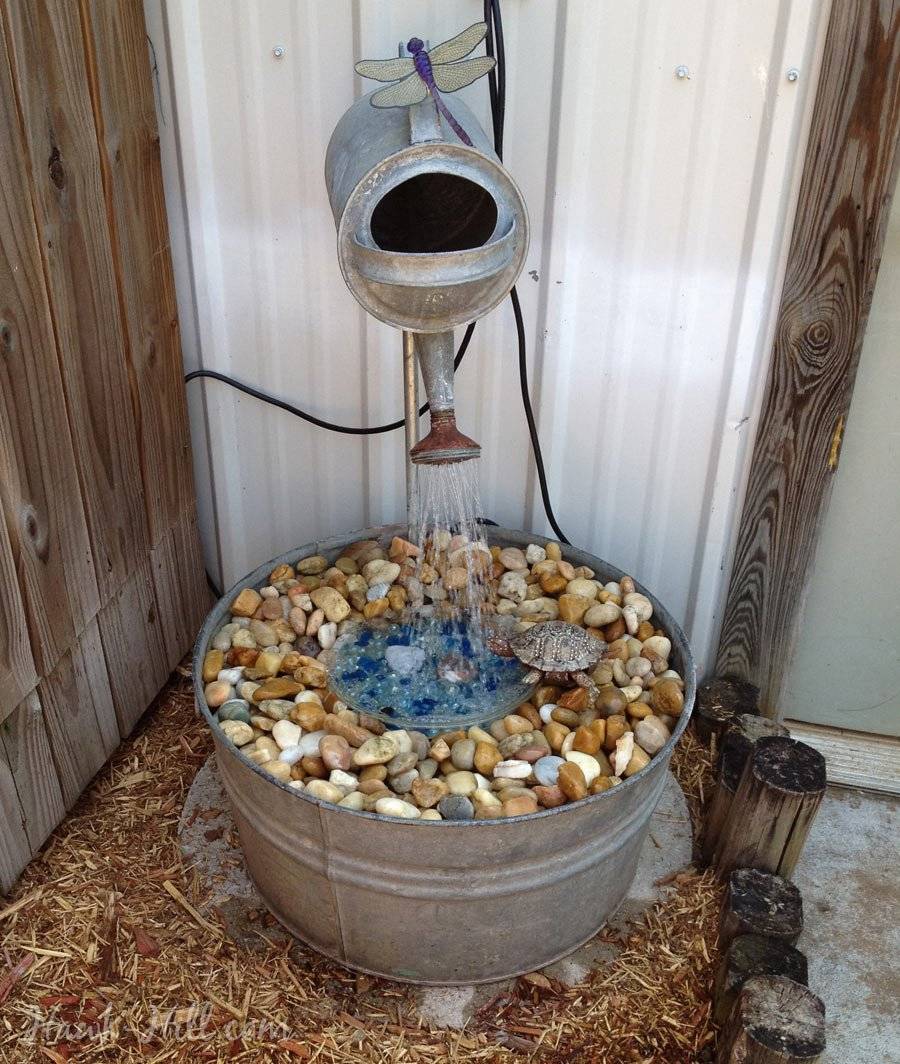 Stunning Watering Cans Decor Ideas