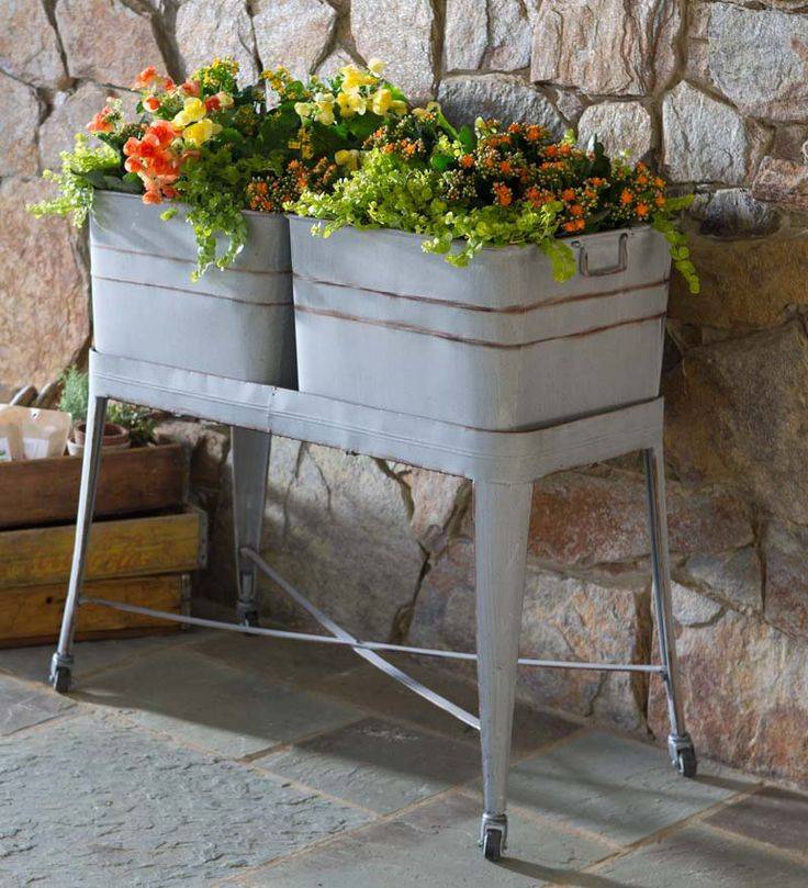 Metal Halftub Garden Planter