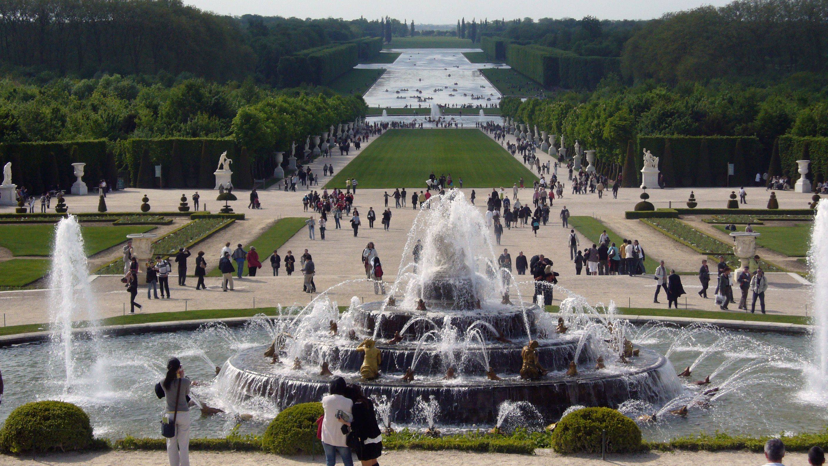 Flowers Palace