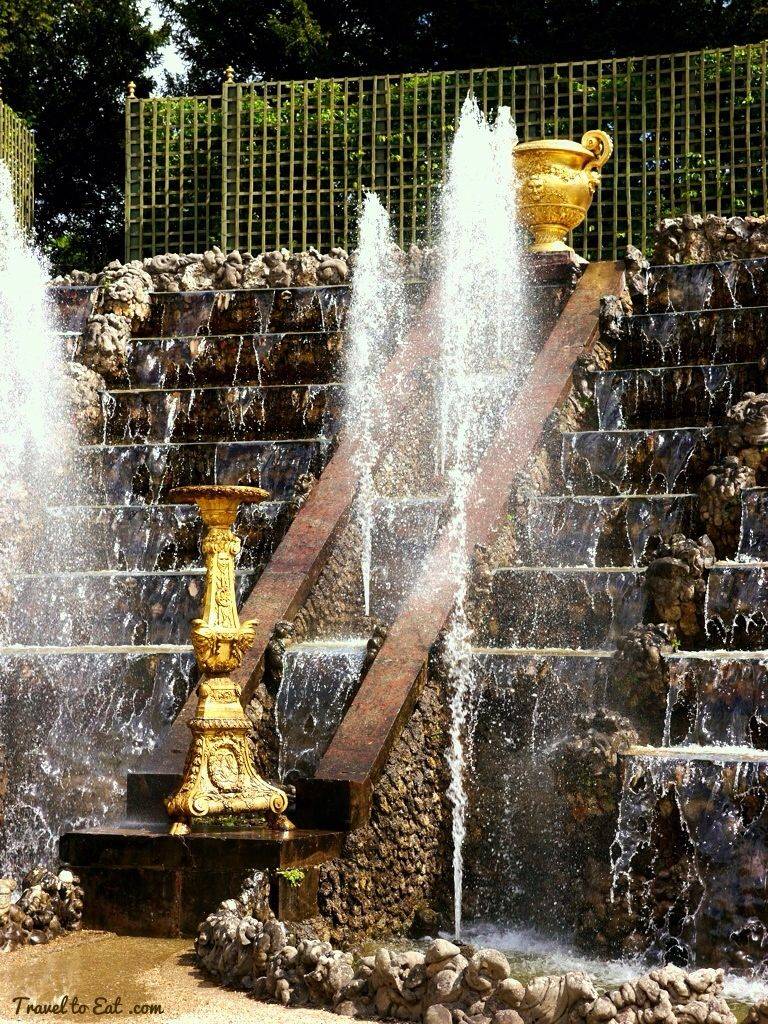 Love Garden Fountains