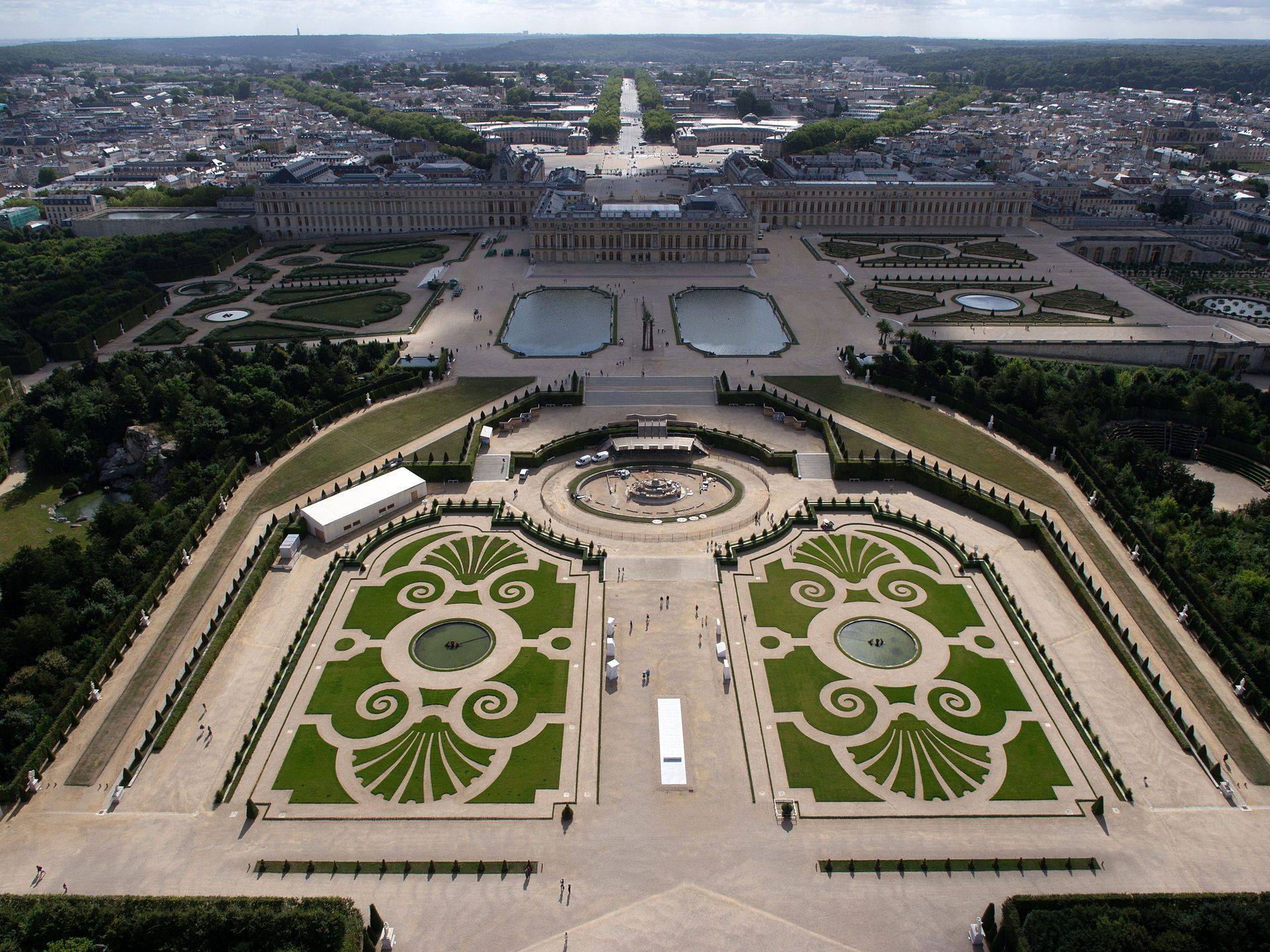 Piece De Suisse Versailles