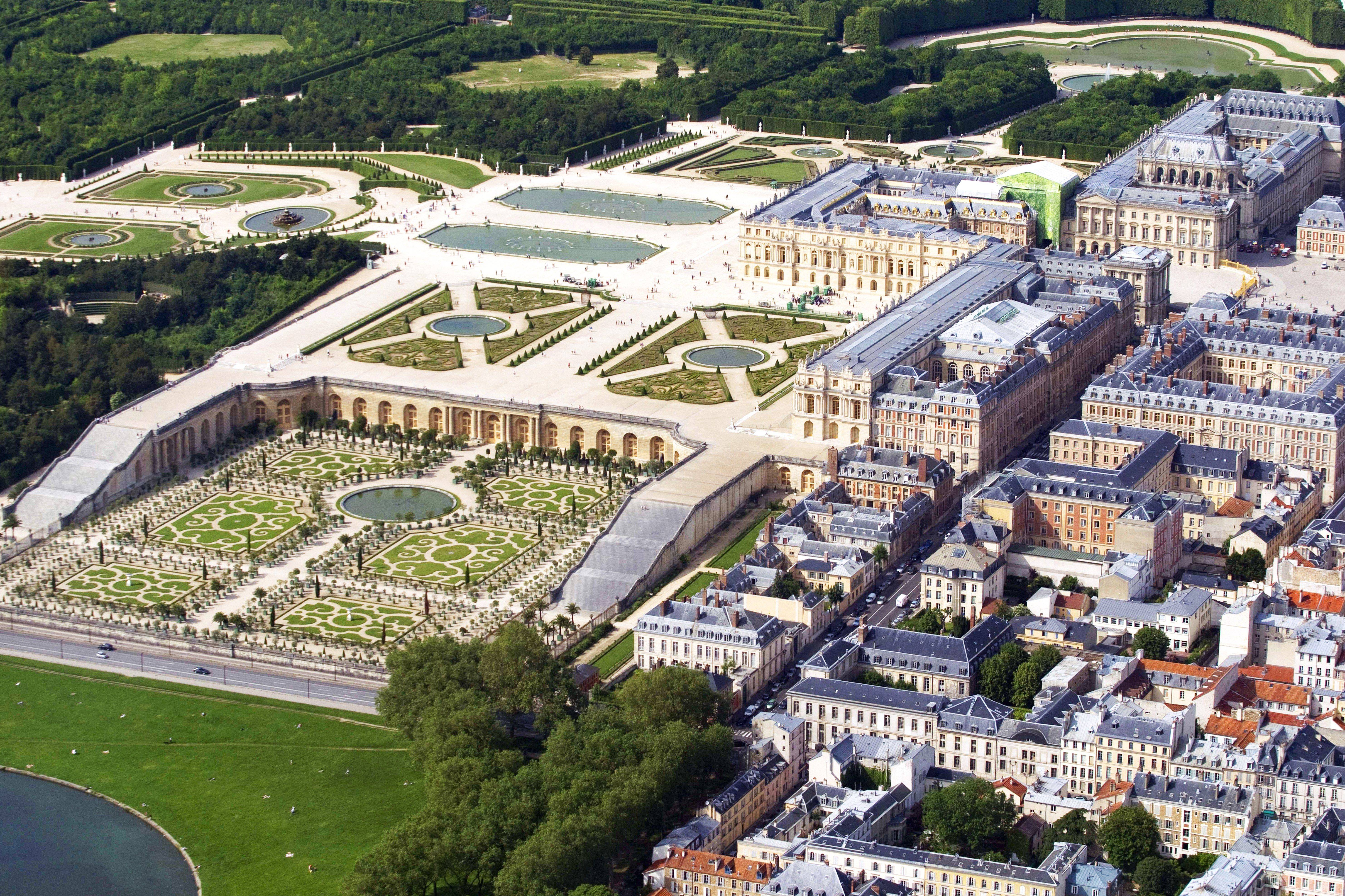 Its Gardens