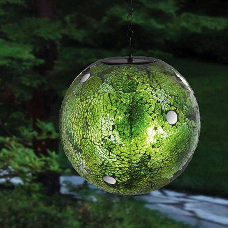 21 Solar Gazing Balls Globes for Garden Ideas You Should Check