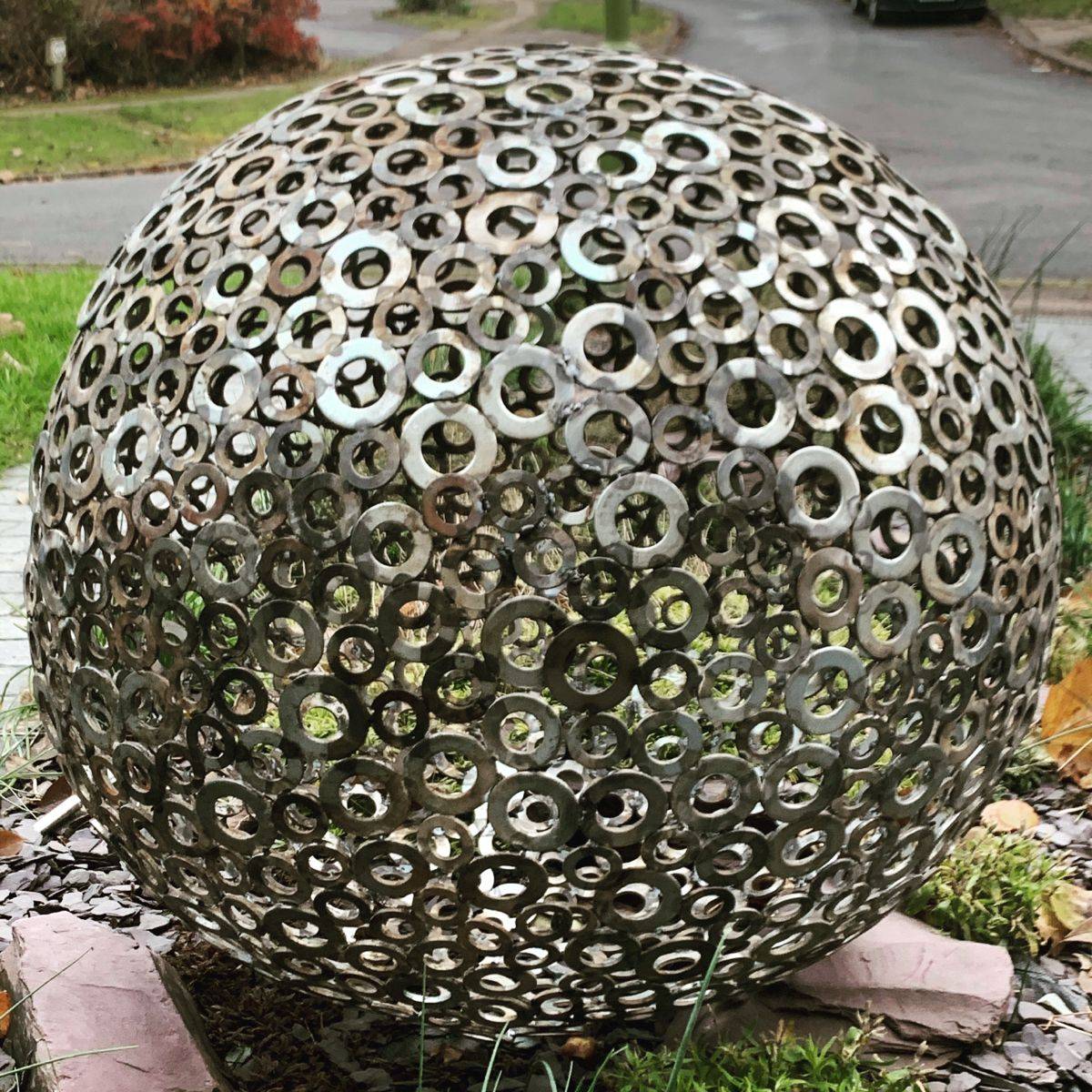 Beautiful Diy Garden Ball Decor Ideas Home