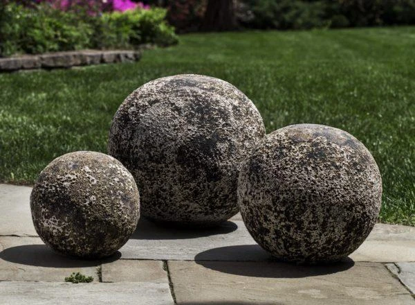 Best Diy Garden Globe Ideas