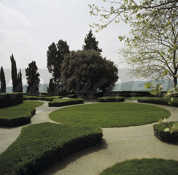 Gap Gardens Mediterranean Garden Room