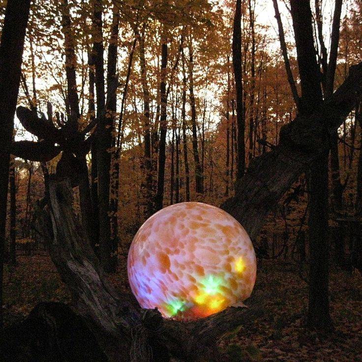 H Solar Lighted Glass Gazing Ball
