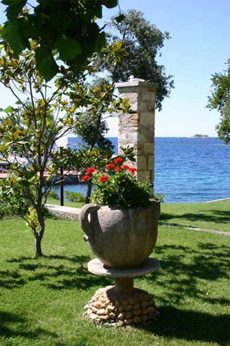 Italian Garden Design Ideas