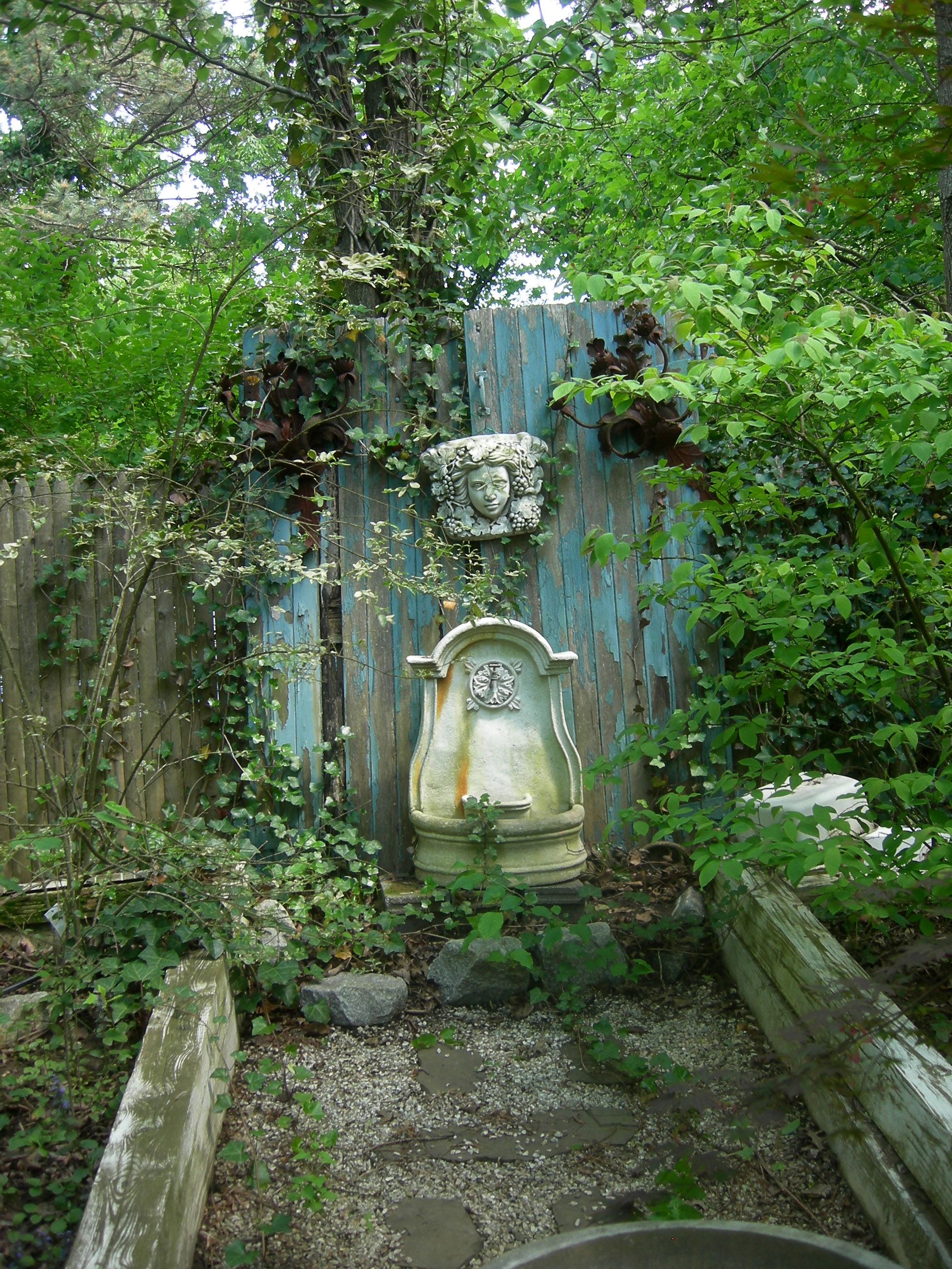 Artificial Ruins
